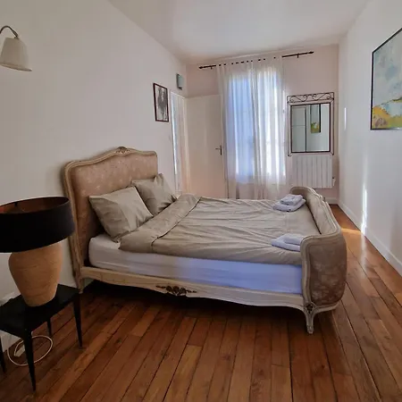 Sainte Elisabeth - Republique Apartment Paris